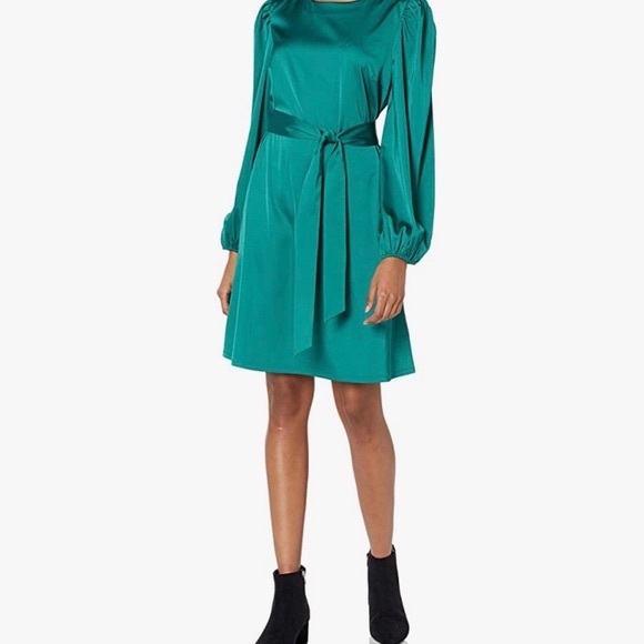 NWT SHOPDANDY “THE DROP” EMERALD DRESS - Picture 3 of 4